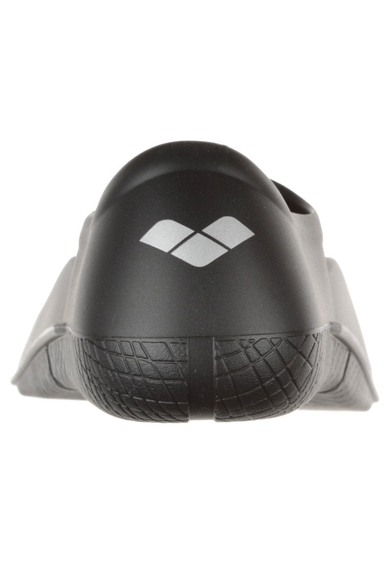 PINNE ARENA POWERFIN